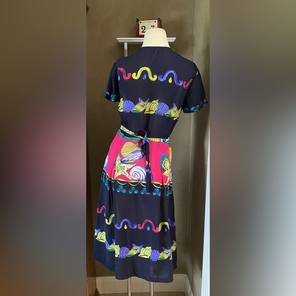 Handmade Pleated Dress Seashell theme Short sleeve - Picture 3 of 13